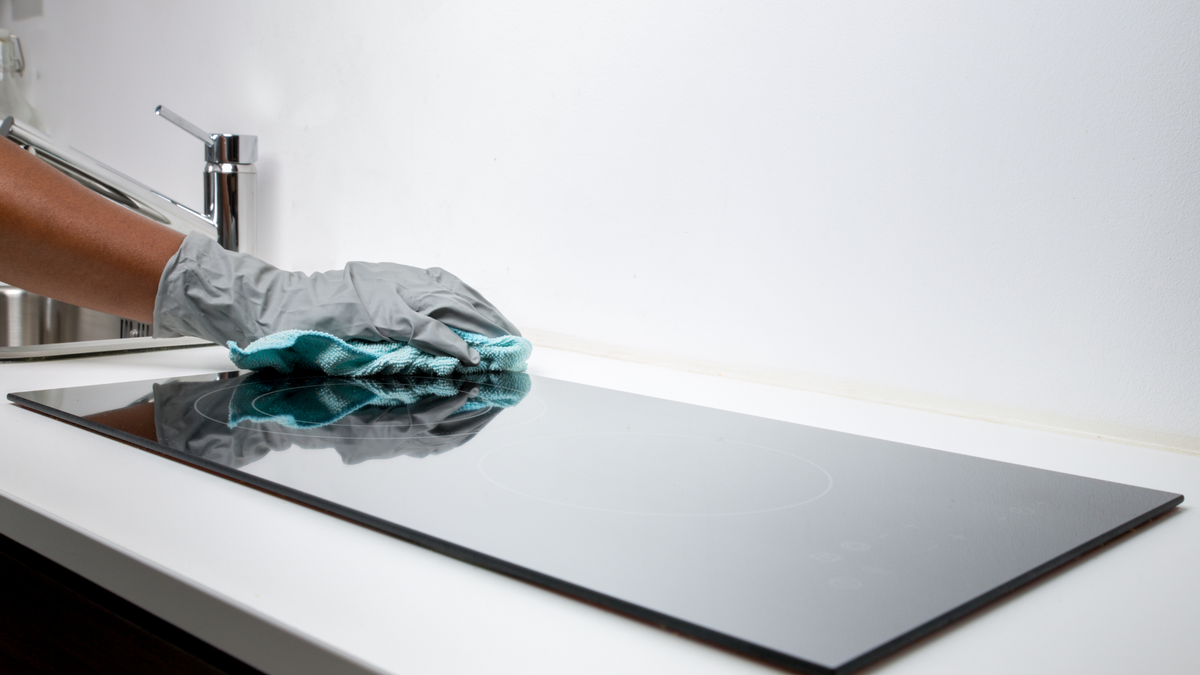 Top 3 Reasons to Keep Your Kitchen Sparkling Clean